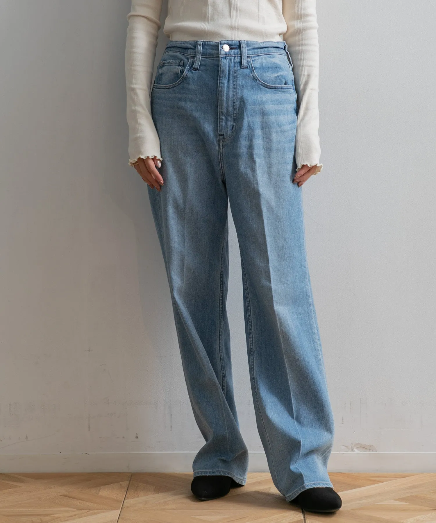 【WOMEN】Healthy denim Nuts Light Pocket